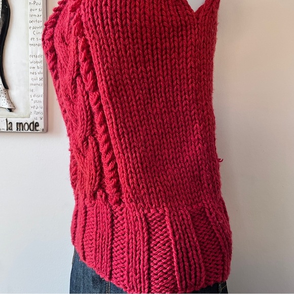 Vintage Y2K BCBGMAXAZRIA 100% Wool Red Cable Knit Sleeveless Turtleneck Size M - Picture 4 of 10